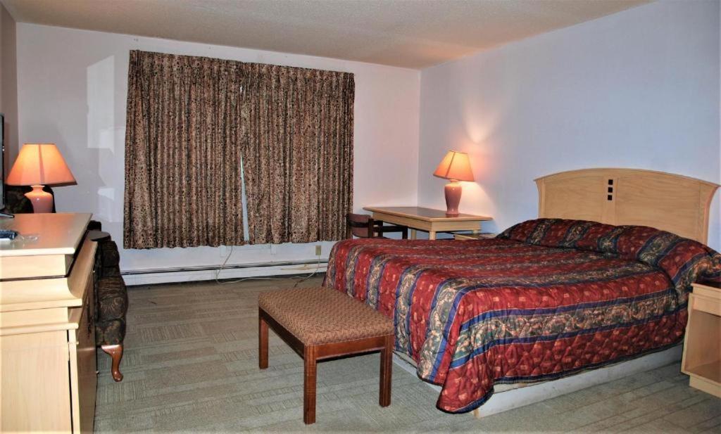 Country Garden Inn & Restaurant Smoky Lake 외부 사진
