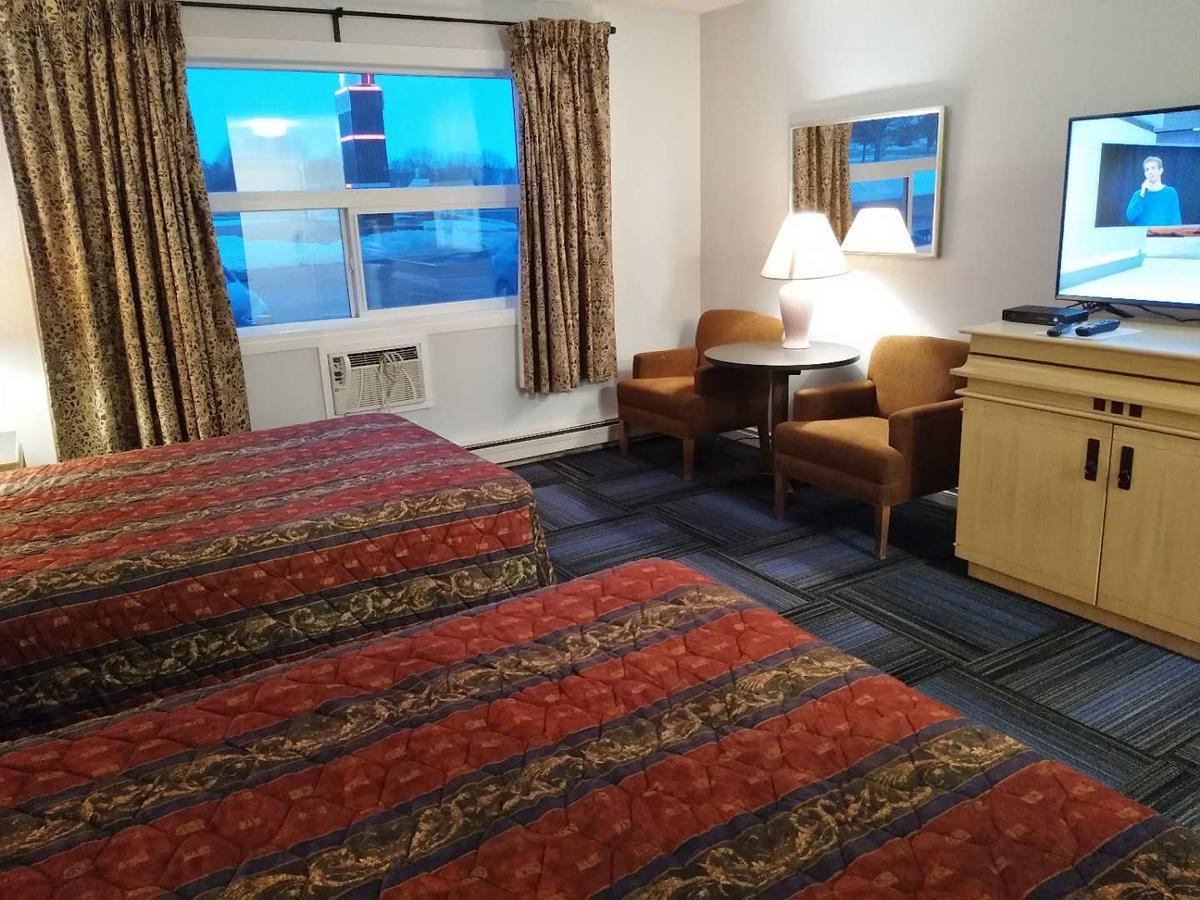 Country Garden Inn & Restaurant Smoky Lake 외부 사진